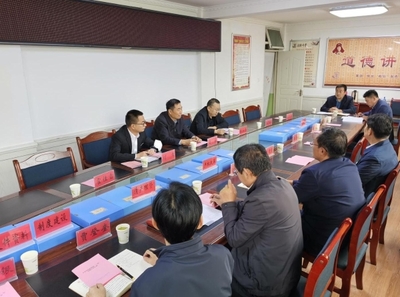 省農村集體“三資”領域腐敗和作風問題專項治理督導組督導通渭縣“三資”管理工作